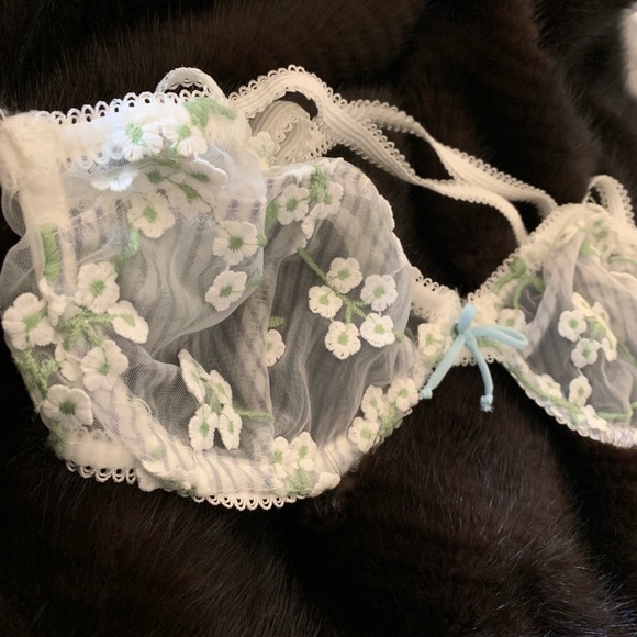 For love & lemons Pastille Underwire Bra Size XS - Picture 4 of 7